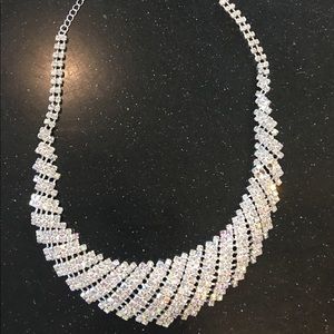 Crystal AB Glittery Collar Necklace